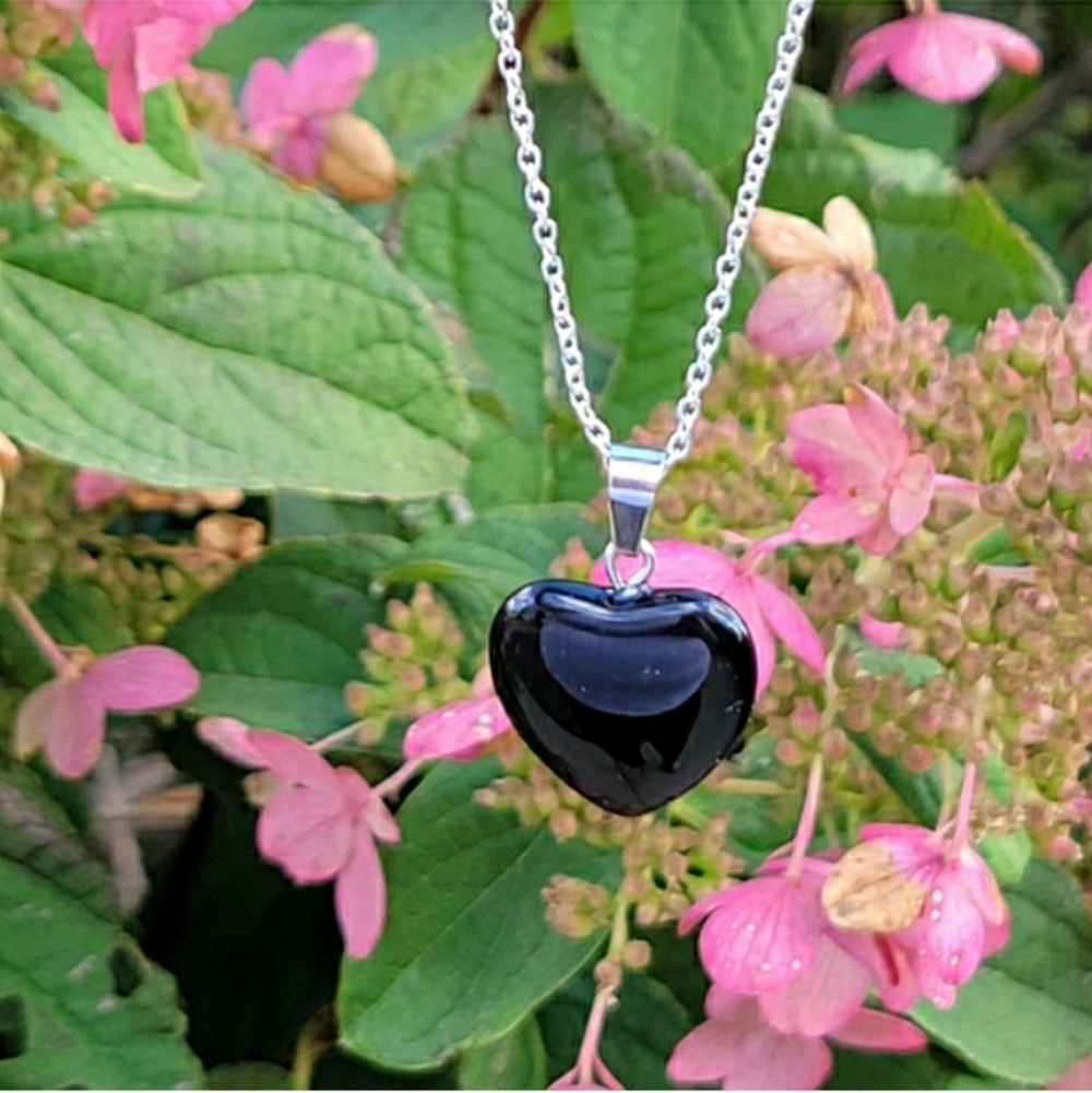 Onyx Heart Pendant Silver 18" Chain 🖤 NEW - Picture 6 of 9